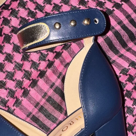 ASHRO Navy Blue Gold Shoes Womens Size 9 Chunky Heels Church Fancy Granny Style - Picture 5 of 13